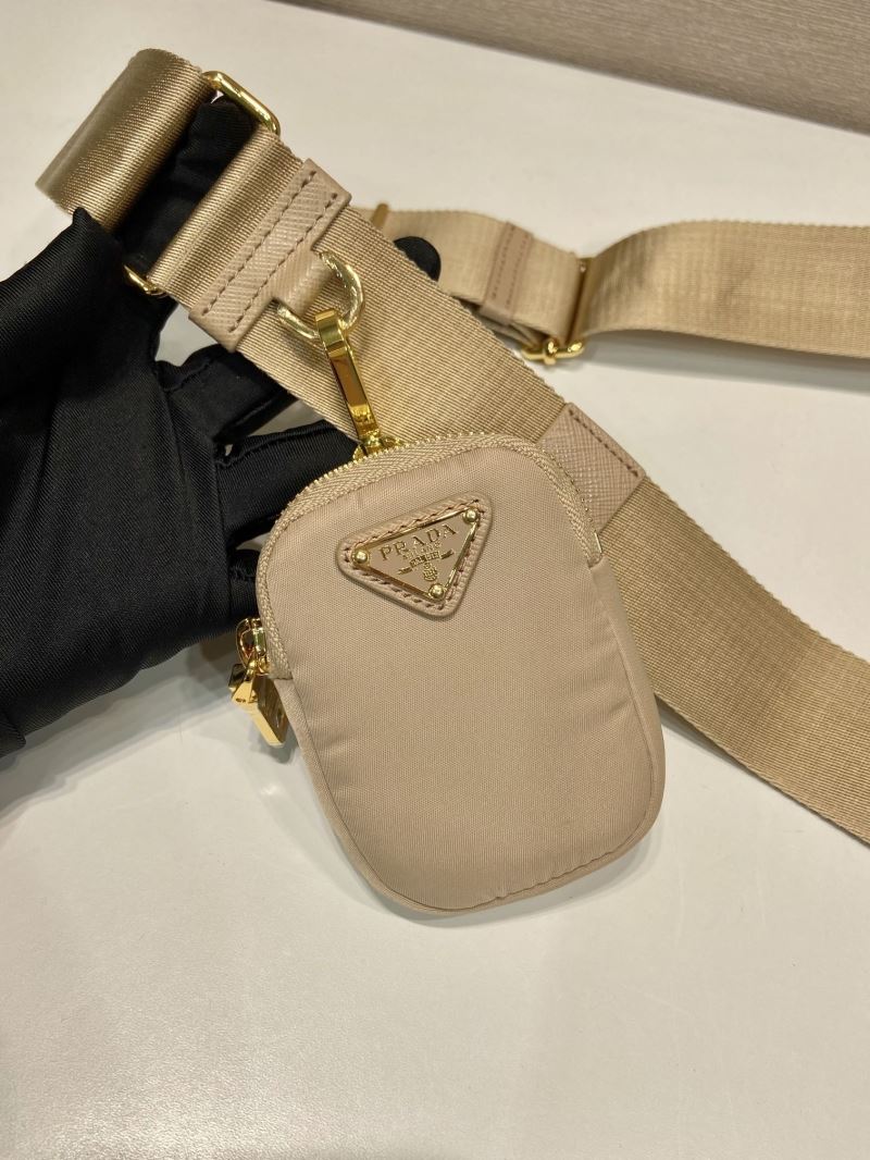 Pra*a hobo bags